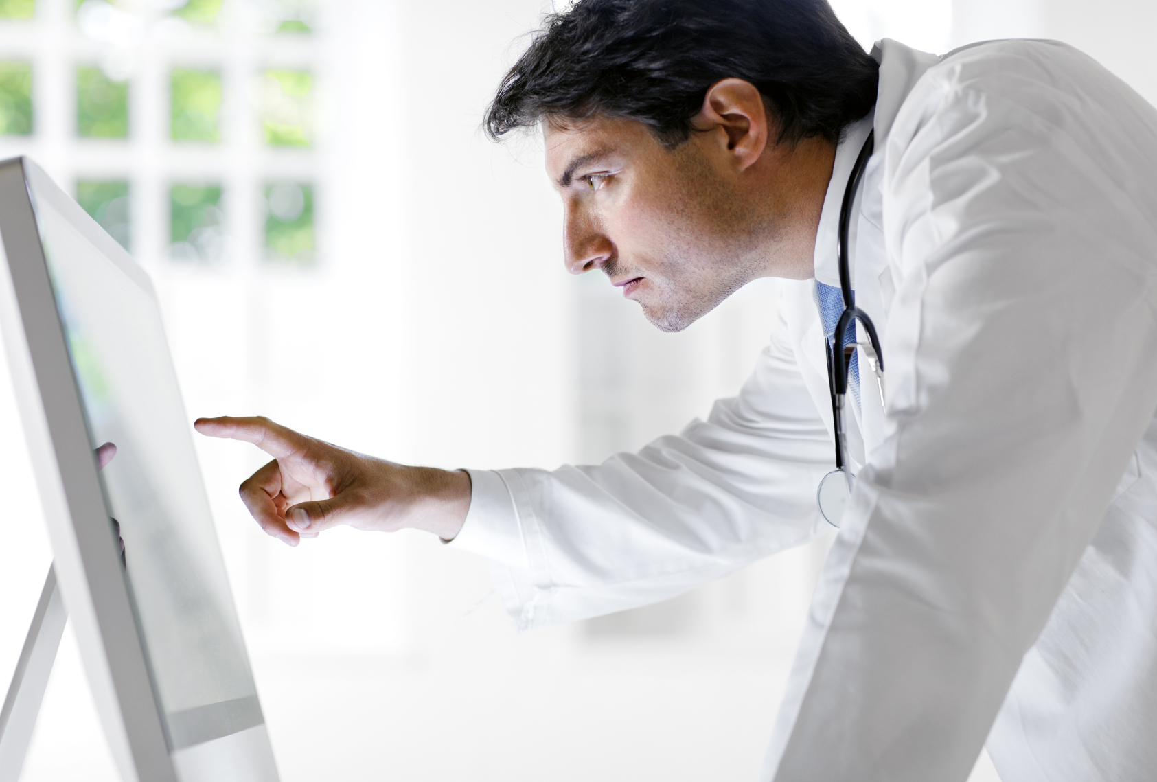 Testosterone cao là yếu tố nguy cơ gây u xơ tử cung