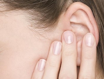 Massage tai giúp làm giảm ù tai hiệu quả