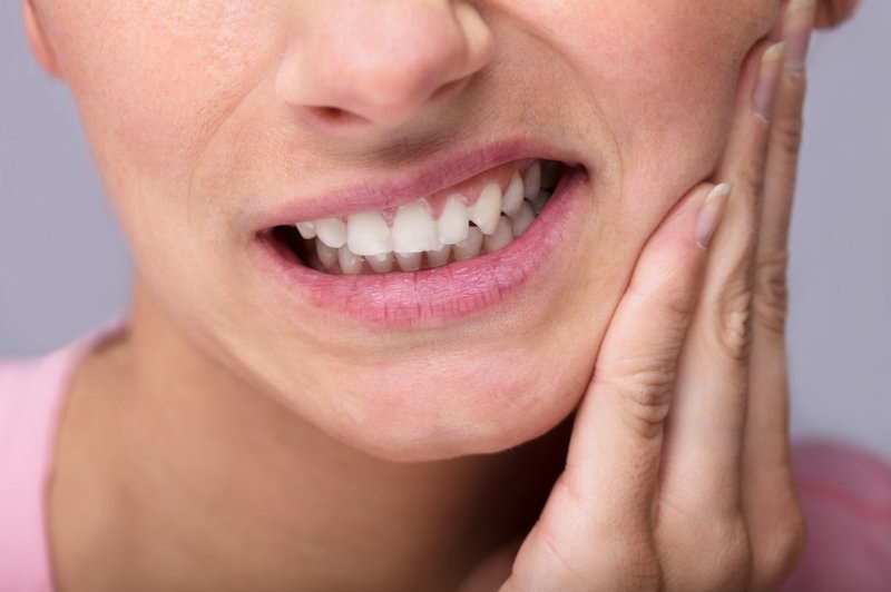 Bệnh về nướu là một trong những nguyên nhân gây đau răng