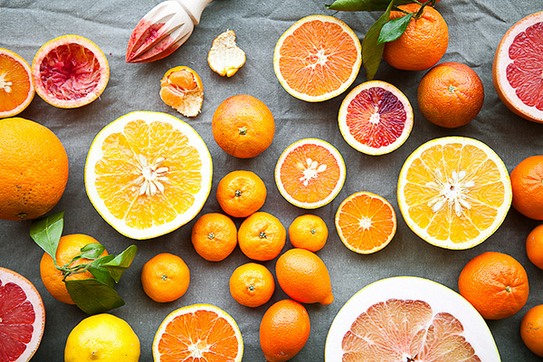   Người bị viêm lợi nên tăng cường bổ sung trái cây giàu vitamin C