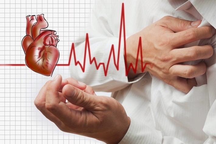   Suy giáp có thể khiến người mắc gặp phải các bệnh tim mạch